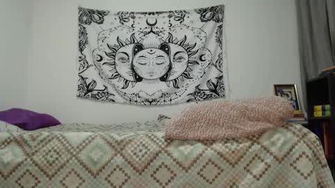 Snapshot of alinawoolf_ chatting on 27, 12, 2024 Ali online show from 27, 12, 2024