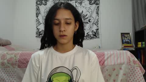 Snapshot of alinawoolf_ chatting on 3, 1, 2025 Ali online show from 3, 1, 2025