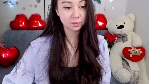 AlinaXRose online show from 10, 4, 2026