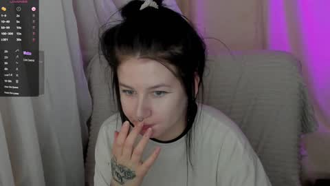 Aline Greeeen online show from 6, 2, 2025