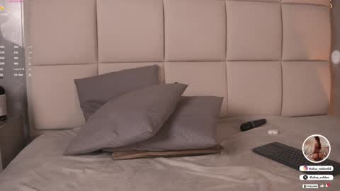     online show from 30, 1, 2025