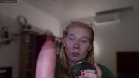 alisa_u online show from 13, 4, 2026