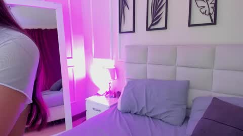     online show from 12, 3, 2025