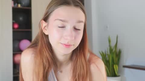 Alice                                   Fansly Alisa01 online show from 18, 3, 2026