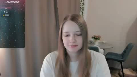 Snapshot of alisha_ley chatting on 18, 6, 2026 Alya online show from 18, 6, 2026