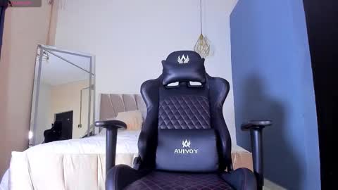 Snapshot of alishaa_sweet chatting on 1, 3, 2026 Alisha online show from 1, 3, 2026