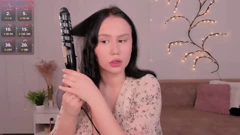 Alisia online show from 19, 1, 2025