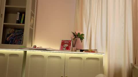 Alisia online show from 27, 2, 2026