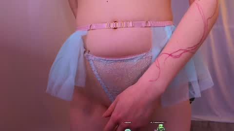 Alisia online show from 16, 12, 2024