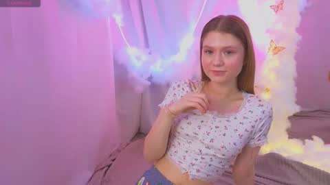 Alisia online show from 13, 10, 2025