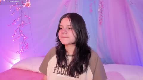 Mia online show from 25, 7, 2026