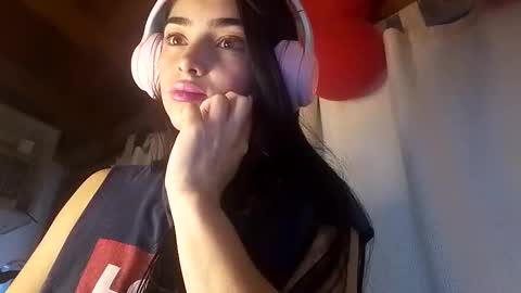 Alisson369  online show from 20, 2, 2025