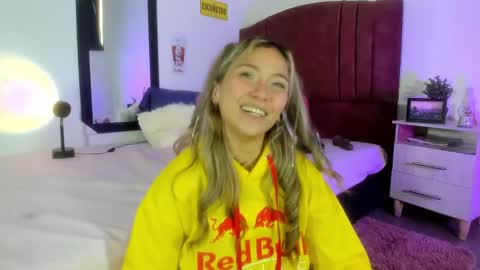 Alisson IG alisson zafiro27 online show from 7, 1, 2025