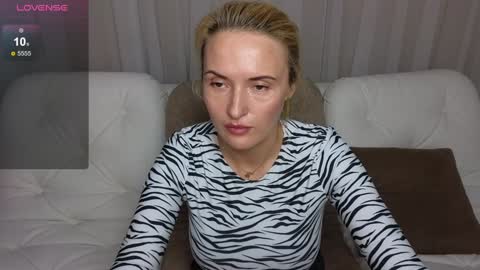 alisssarose online show from 5, 12, 2024