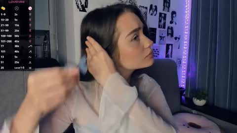 Snapshot of alivialovely chatting on 10, 11, 2025 Alivia online show from 10, 11, 2025