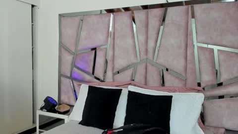 alix online show from 3, 10, 2025