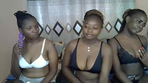 aliyah001 online show from 4, 2, 2026