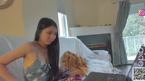 Alize Zaide online show from 21, 2, 2025