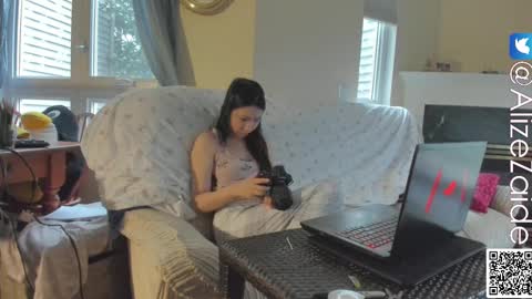 Alize Zaide online show from 24, 2, 2025