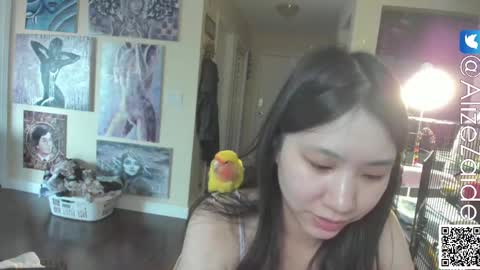 Alize Zaide online show from 1, 3, 2025