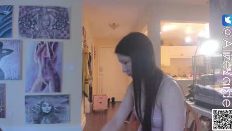 Alize Zaide online show from 7, 3, 2025