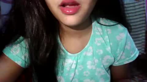 Snapshot of aljeri_022 chatting on 22, 7, 2026 Leya online show from 22, 7, 2026