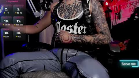 Snapshot of allanhurtss chatting on 28, 11, 2025 online show from 28, 11, 2025