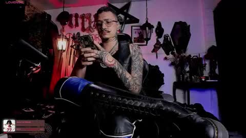 Snapshot of allanhurtss chatting on 15, 1, 2026 online show from 15, 1, 2026