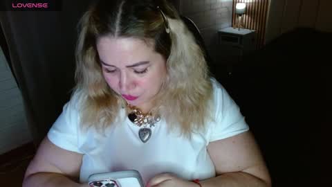 Snapshot of allegra_ferragamo chatting on 8, 4, 2026 Ale online show from 8, 4, 2026