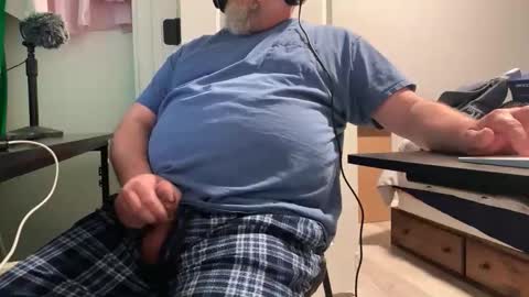 Allergictolove online show from 17, 1, 2026