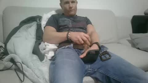 alles594462 online show from 30, 12, 2024