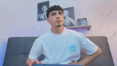 Snapshot of allexserrano chatting on 12, 7, 2026 Allex online show from 12, 7, 2026