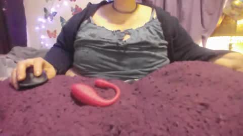 Alli Kat online show from 3, 1, 2025