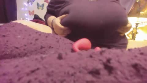 Alli Kat online show from 5, 2, 2025