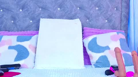 Allicia online show from 6, 1, 2025