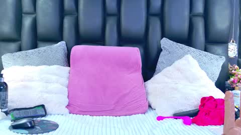 Allicia online show from 16, 2, 2025