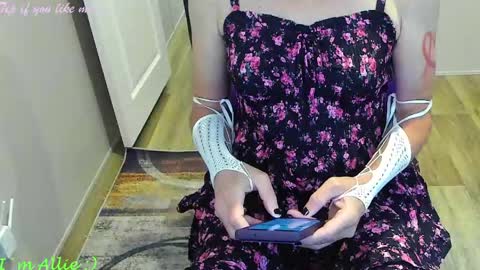 Allie online show from 11, 4, 2026