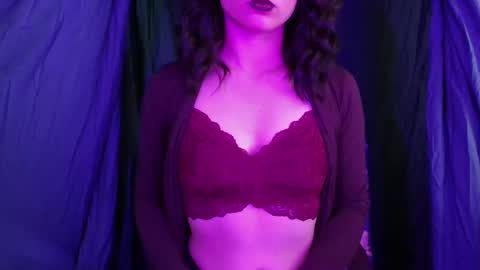 alliebells1 online show from 3, 2, 2025