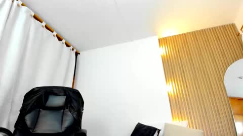 allison_fosther online show from 1, 11, 2025