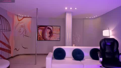 Allison Rogers online show from 23, 12, 2025