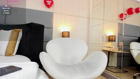 Snapshot of allissonjames chatting on 18, 2, 2025 Allisson online show from 18, 2, 2025