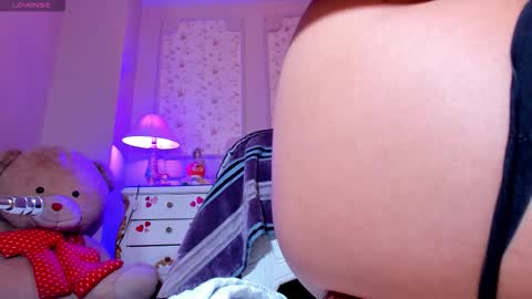 Snapshot of allissonjames chatting on 16, 9, 2025 Allisson online show from 16, 9, 2025