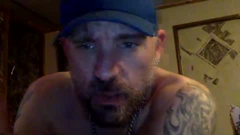 Snapshot of allitrunnin chatting on 8, 3, 2026 allitrunnin online show from 8, 3, 2026