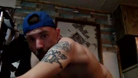 Snapshot of allitrunnin chatting on 15, 3, 2026 allitrunnin online show from 15, 3, 2026