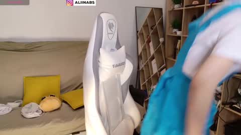 Alina online show from 7, 3, 2025