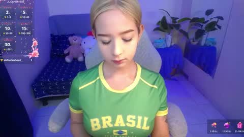 Snapshot of alloy_tiny chatting on 21, 7, 2026 alloy_tiny online show from 21, 7, 2026
