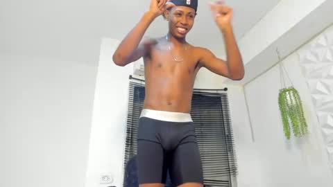 alluringangel01 online show from 11, 9, 2025