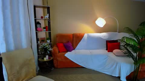 alluringeyess online show from 20, 2, 2026