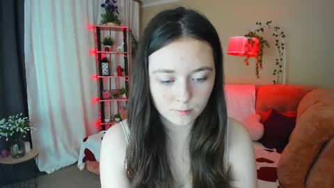 Snapshot of alluringeyess chatting on 2, 7, 2026 alluringeyess online show from 2, 7, 2026