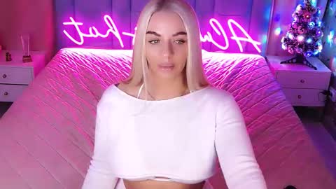 AlwaysHot online show from 8, 1, 2026